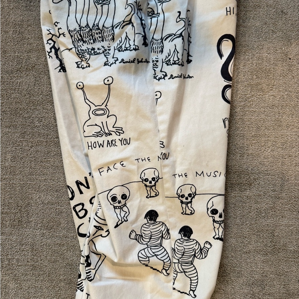 Kids Graphic Print Pants - Picture 2 of 5